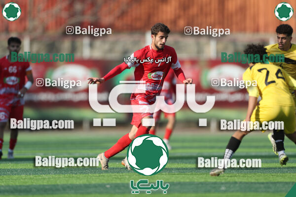 پرسپولیس 4–0 مقاومت کوثر ری