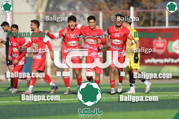 پرسپولیس 4–0 مقاومت کوثر ری