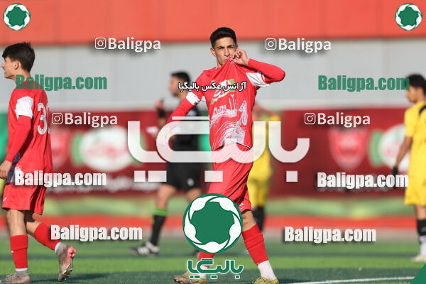 پرسپولیس 4–0 مقاومت کوثر ری