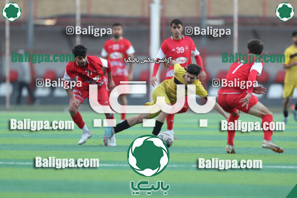 پرسپولیس 4–0 مقاومت کوثر ری