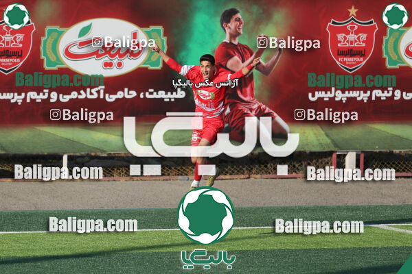 پرسپولیس ۴ - ۳ عقاب