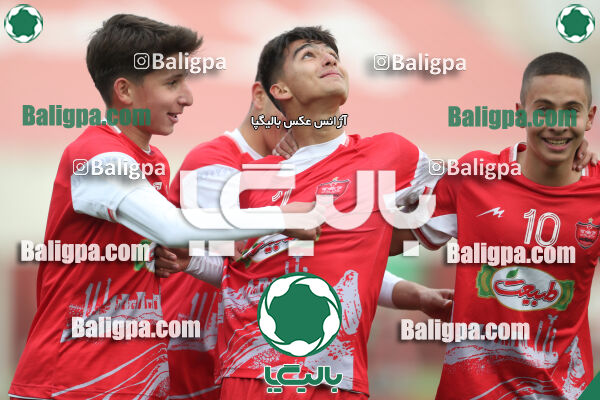 پرسپولیس 4–1 توانا