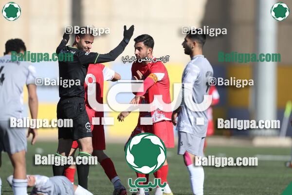 نیروی زمینی 0–1 پرسپولیس