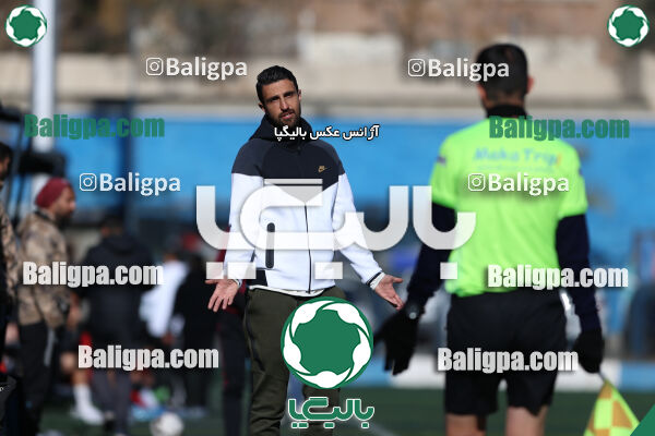 اسپاد الوند 2–2 هوادار