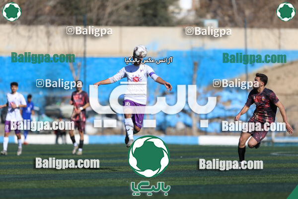 اسپاد الوند 2–2 هوادار