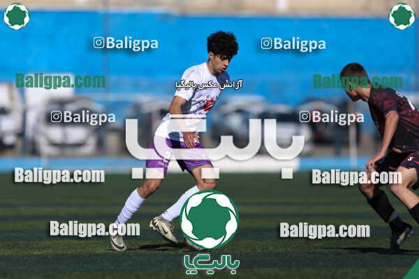 اسپاد الوند 2–2 هوادار