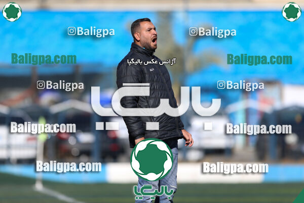 اسپاد الوند 2–2 هوادار