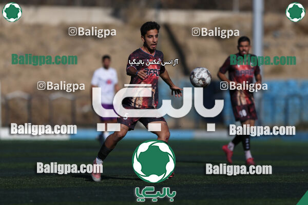 اسپاد الوند 2–2 هوادار
