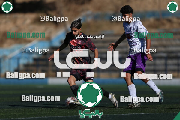 اسپاد الوند 2–2 هوادار
