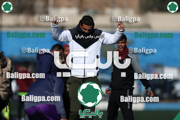 اسپاد الوند 2–2 هوادار