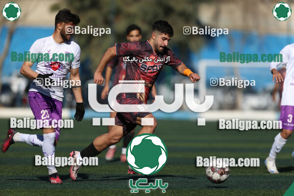 اسپاد الوند 2–2 هوادار