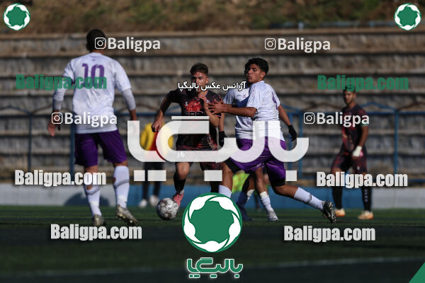 اسپاد الوند 2–2 هوادار