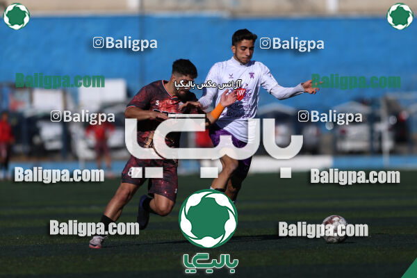اسپاد الوند 2–2 هوادار