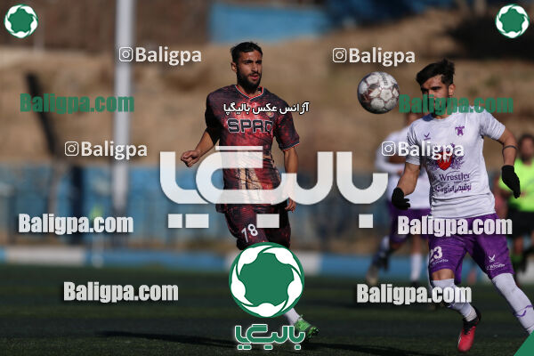 اسپاد الوند 2–2 هوادار