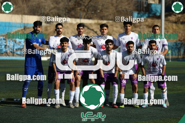 اسپاد الوند 2–2 هوادار