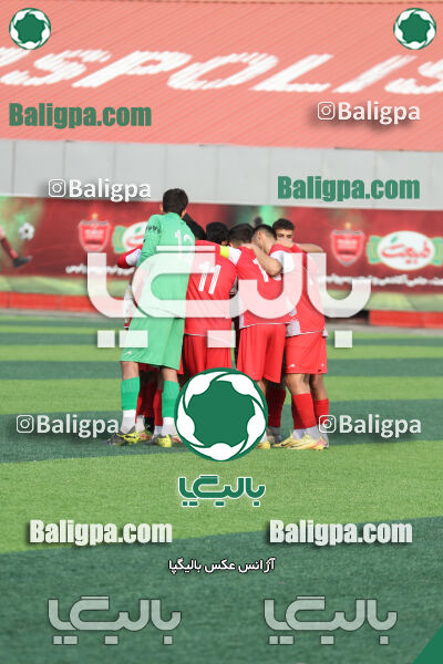 پرسپولیس 2–0 آریو مهر