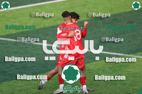 پرسپولیس 2–0 آریو مهر