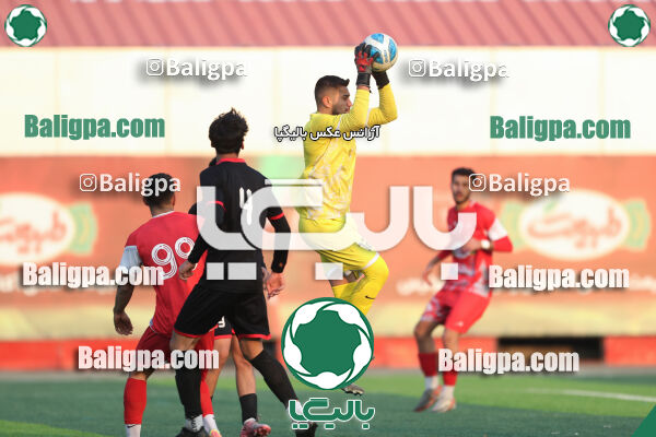 پرسپولیس 2–0 آریو مهر
