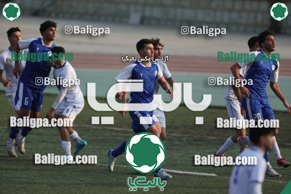 پیکان 0–0 استقلال