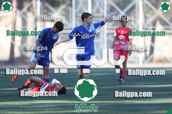 پیروزان تکین ایرانیان 1–0 پرسپولیس