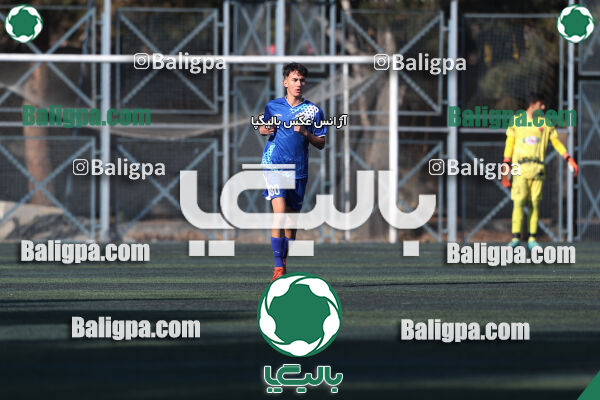 پیروزان تکین ایرانیان 1–0 پرسپولیس