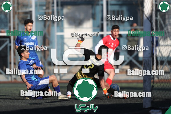 پیروزان تکین ایرانیان 1–0 پرسپولیس