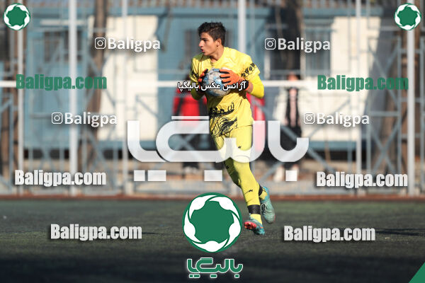 پیروزان تکین ایرانیان 1–0 پرسپولیس