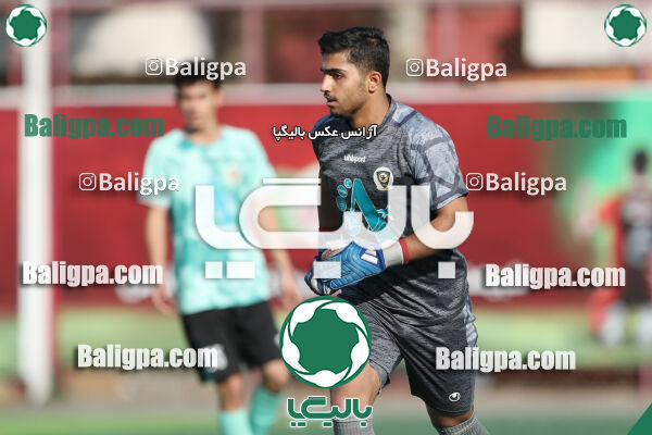 پرسپولیس 4–1 مهر یاران حافظ
