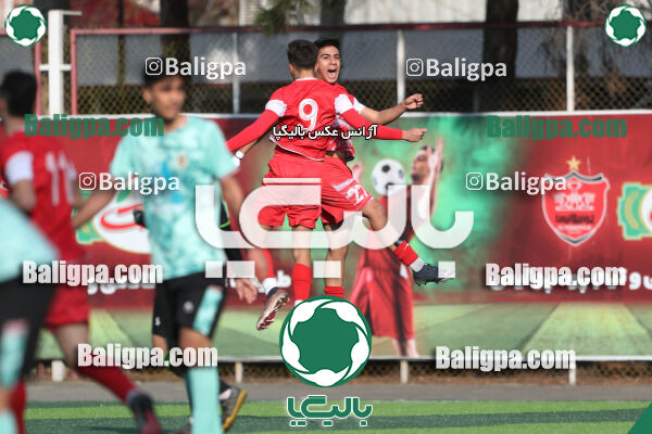 پرسپولیس 4–1 مهر یاران حافظ