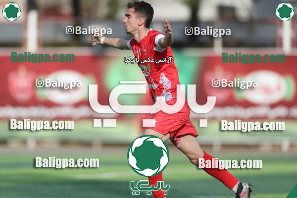 پرسپولیس 4–1 مهر یاران حافظ