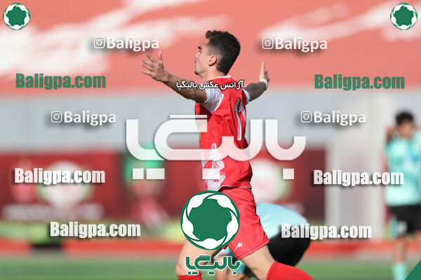 پرسپولیس 4–1 مهر یاران حافظ