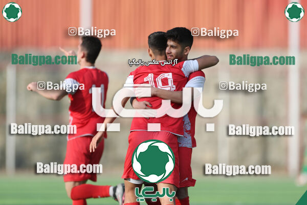 پرسپولیس 4–1 مهر یاران حافظ