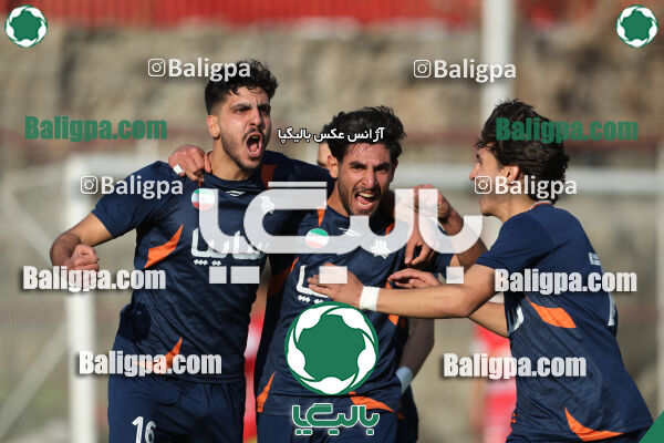 پرسپولیس 2–2 سایپا