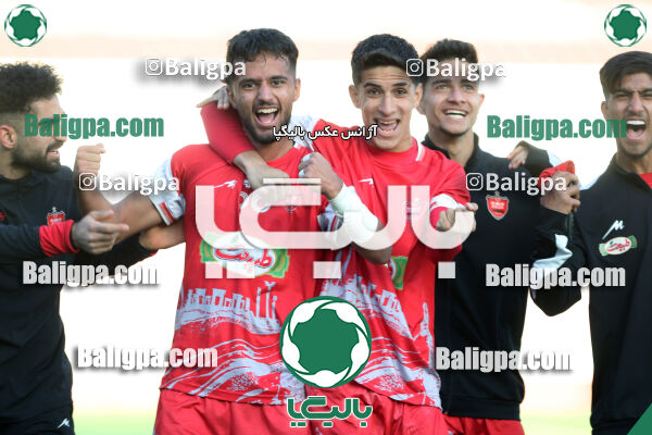 پرسپولیس 2–2 سایپا