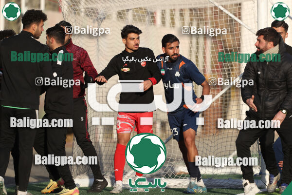 پرسپولیس 2–2 سایپا