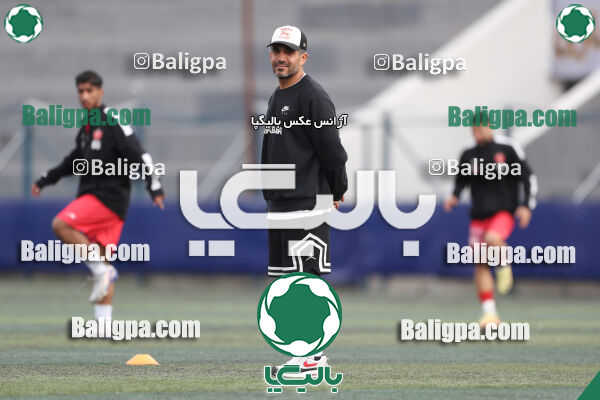 پیروزان تکین ایرانیان 0–5 پرسپولیس