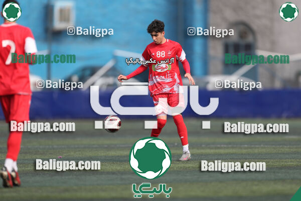 پیروزان تکین ایرانیان 0–5 پرسپولیس