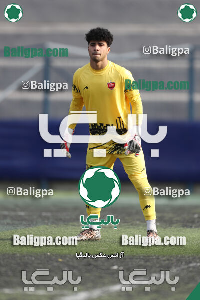 پیروزان تکین ایرانیان 0–5 پرسپولیس