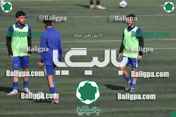 استقلال 0–0 پرسپولیس