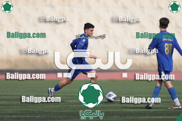 استقلال 1–1 آراز آتی