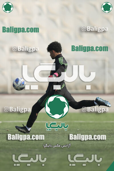استقلال 1–1 آراز آتی