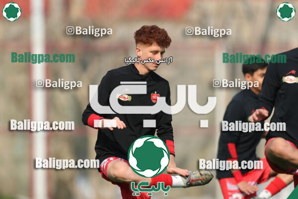 پرسپولیس 2–1 کیا