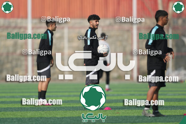 پرسپولیس 2–1 کیا