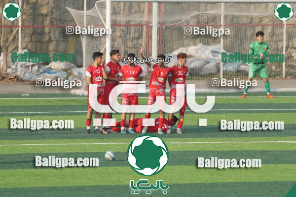 پرسپولیس 2–1 کیا