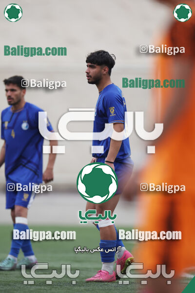 استقلال 1–0 نارنجی پوشان کوهسار