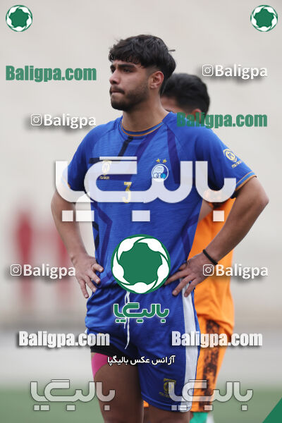 استقلال 1–0 نارنجی پوشان کوهسار