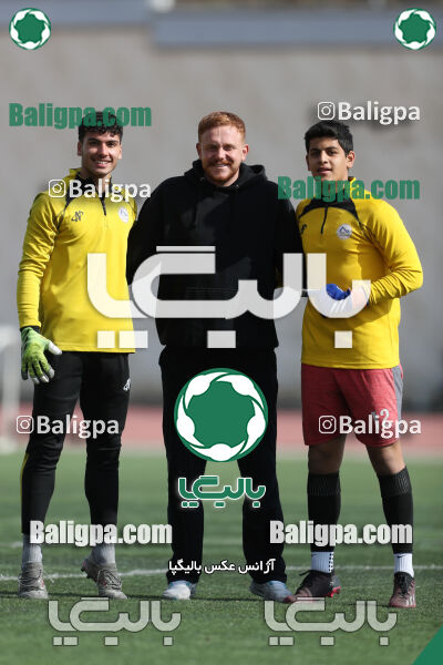 استقلال 2–0 نارنجی پوشان کوهسار