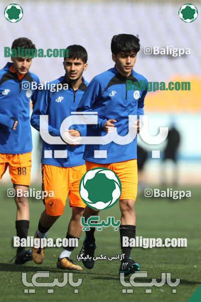 استقلال 2–0 نارنجی پوشان کوهسار