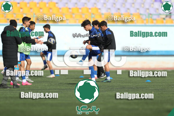 استقلال 2–0 نارنجی پوشان کوهسار