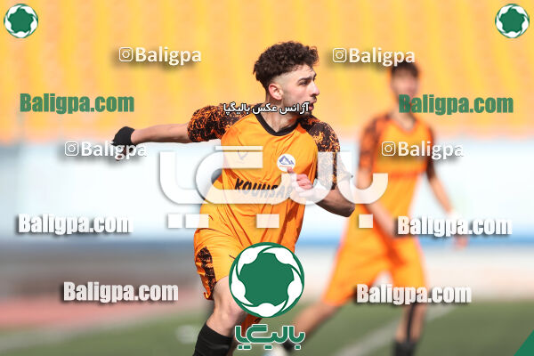 استقلال 2–0 نارنجی پوشان کوهسار